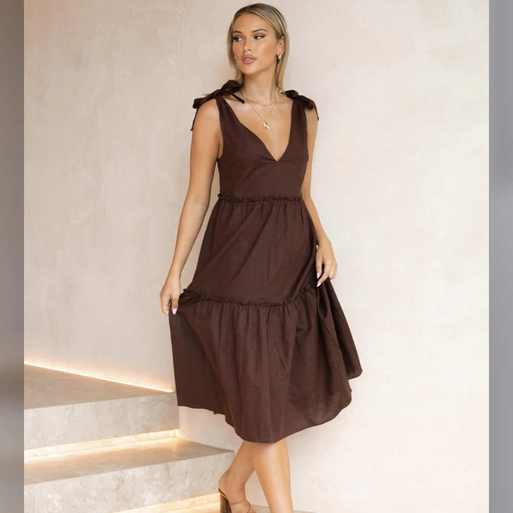 NWT- Petal & Pup Erenda Dress